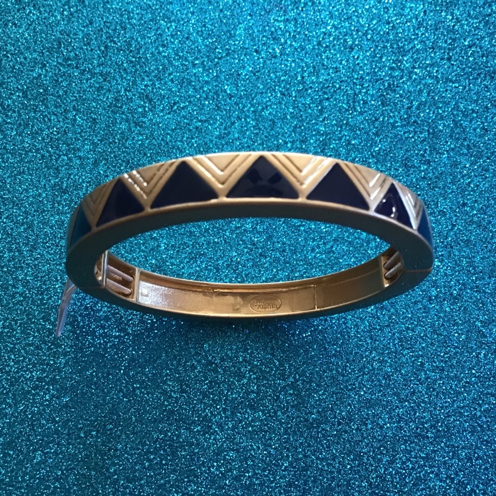 NWT Lia Sophia Enamel and Metal Stretch Bracelet